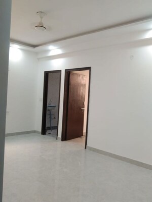 Room in 1 BHK Builder Floor at Mehrauli – for Sale