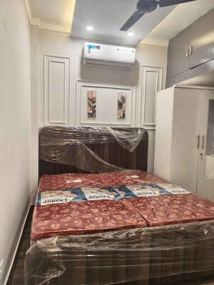 Bedroom in 2 BHK Builder Floor at Malviya Nagar – for Rent