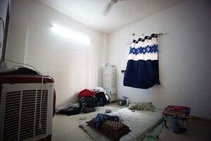 Living Room in 3 BHK Apartment at Ellisbridge – for Sale