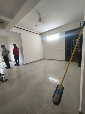 Parking in 3.5 BHK Apartment at ACE Golf Shire, Sector 150 – for Sale
