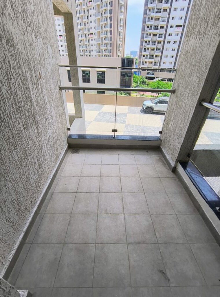 Balcony, puravankara-silversands 2 Bedroom 800 Sq.Ft. Apartment In Mundhwa Pune 10482746