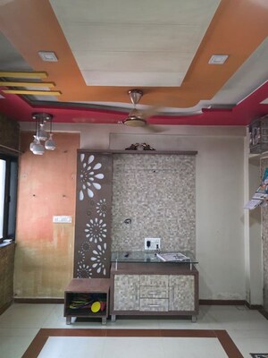 Bedroom in 2 BHK Apartment at Jivraj Park – for Rent