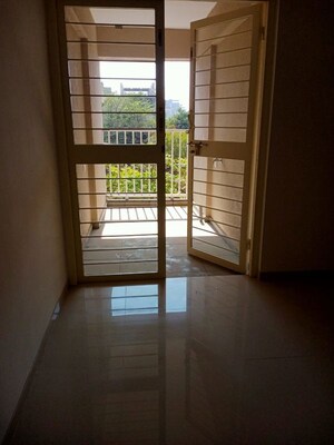 Room in 1 BHK Apartment at Tathawade – for Sale