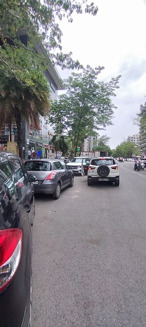 Parking in  Shop at Vesu – for Rent