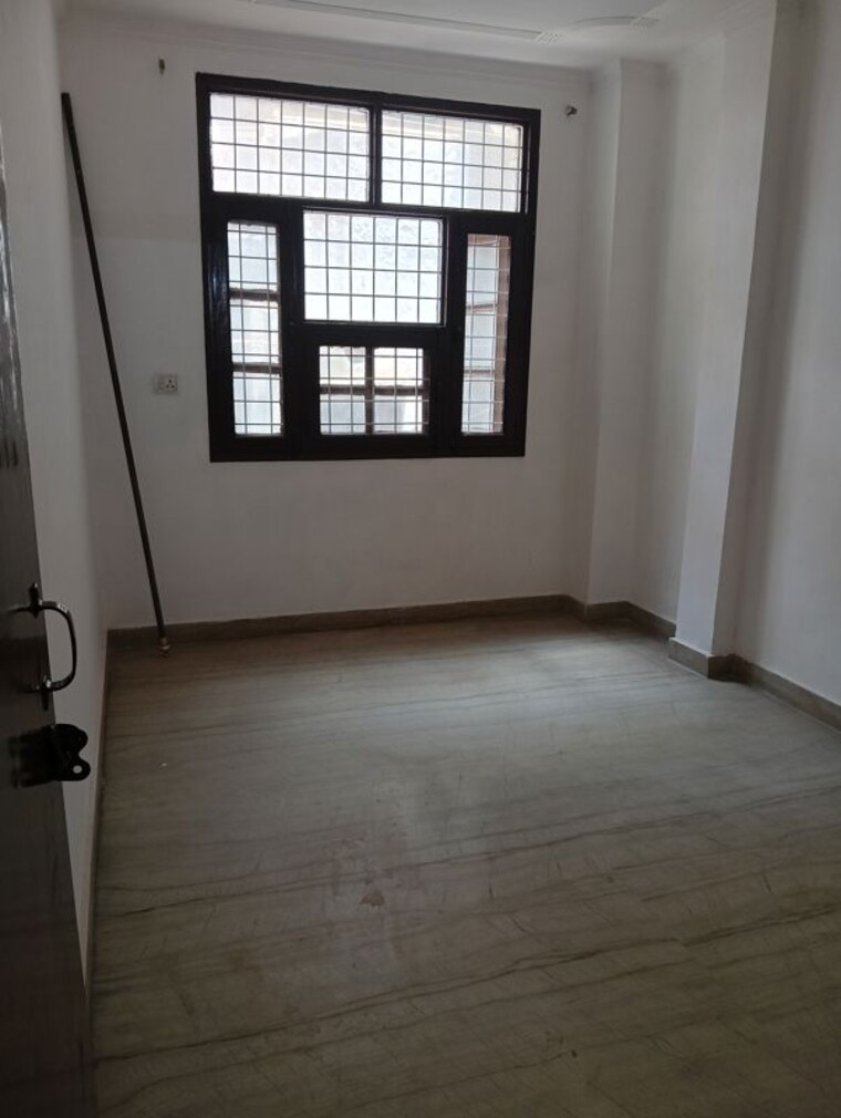 Room, kalkaji 2 Bedroom 800 Sq.Ft. Builder Floor In Kalkaji Delhi 10482772