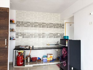 Furnished Amenities in 1 BHK Apartment at Ellisbridge – for Sale