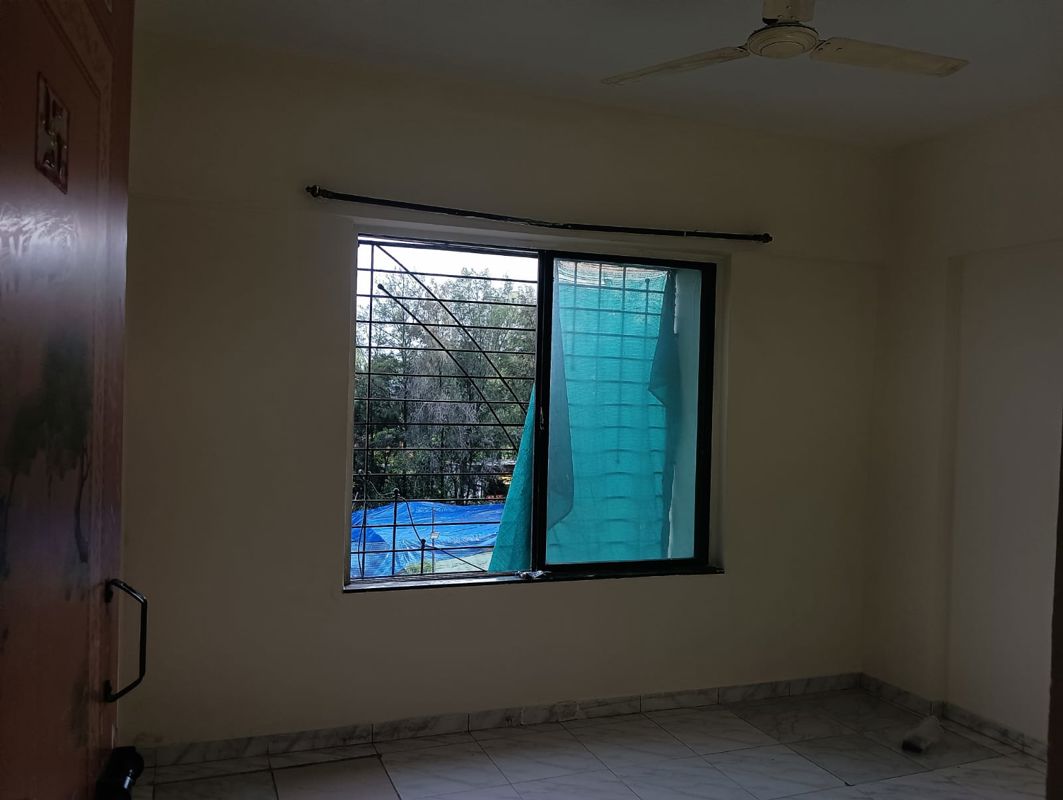 2 BHK 650 Sq.Ft. Apartment in Mithila CHS