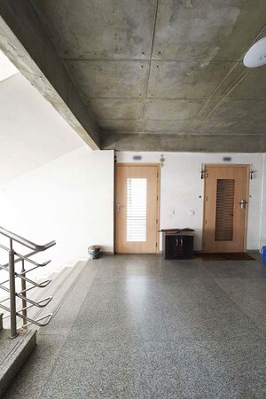 Room in 2 BHK Apartment at Ellisbridge – for Sale