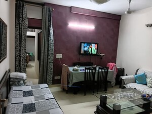 Living Room in 1 BHK Builder Floor at Lajpat Nagar ii – for Rent