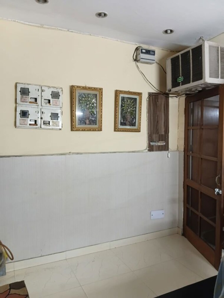 Kitchen, lajpat nagar ii 1 Bedroom 600 Sq.Ft. Builder Floor In Lajpat Nagar ii Delhi 10482835