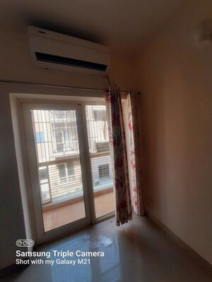 Room in 1 RK Apartment at Sunrakh Bangar – for Sale