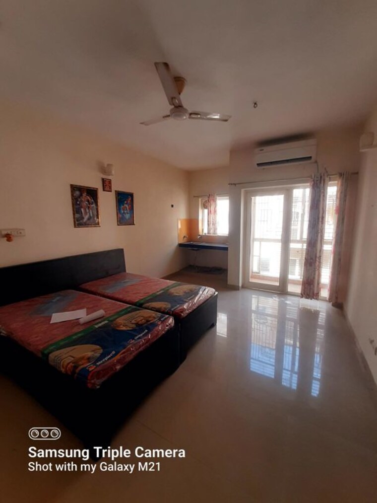 Bedroom, sunrakh bangar 1 RK 435 Sq.Ft. Apartment In Sunrakh Bangar Vrindavan 10482815