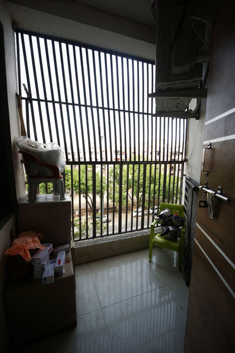 Balcony, ranip 2 Bedroom 130 Sq.Yd. Apartment In Ranip Ahmedabad 10482875