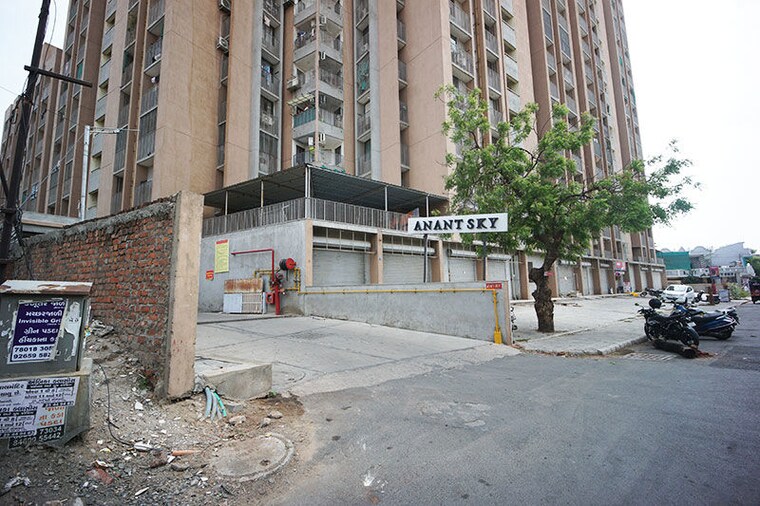 Exterior View, ranip 2 Bedroom 130 Sq.Yd. Apartment In Ranip Ahmedabad 10482875