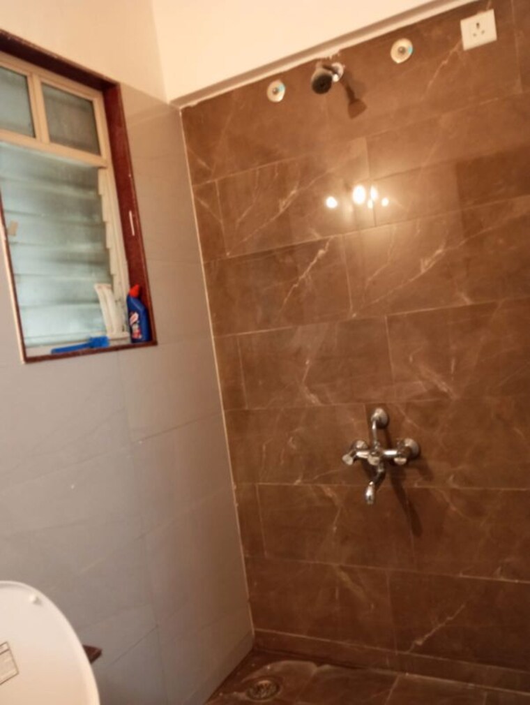 Bathroom, venkatesh-graffiti 2 Bedroom 774 Sq.Ft. Apartment In Keshav Nagar Pune 10482858