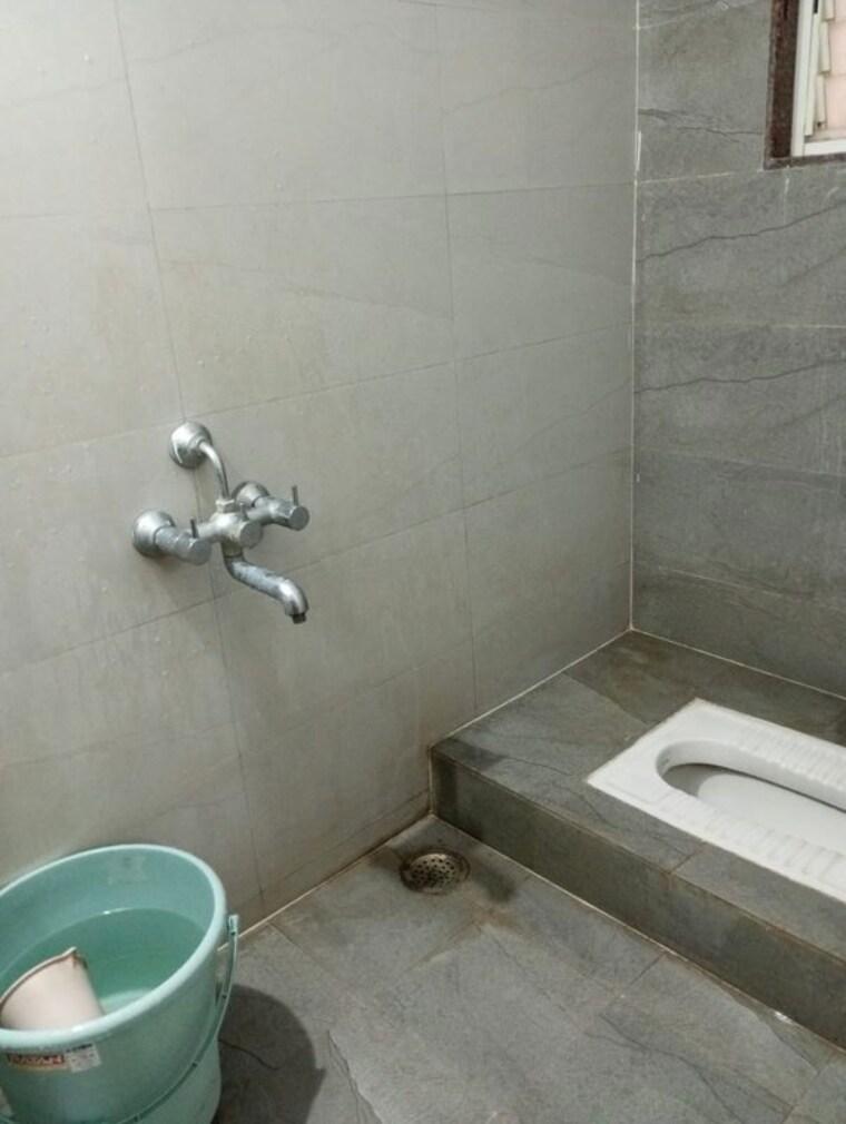 Bathroom, venkatesh-graffiti 2 Bedroom 774 Sq.Ft. Apartment In Keshav Nagar Pune 10482858