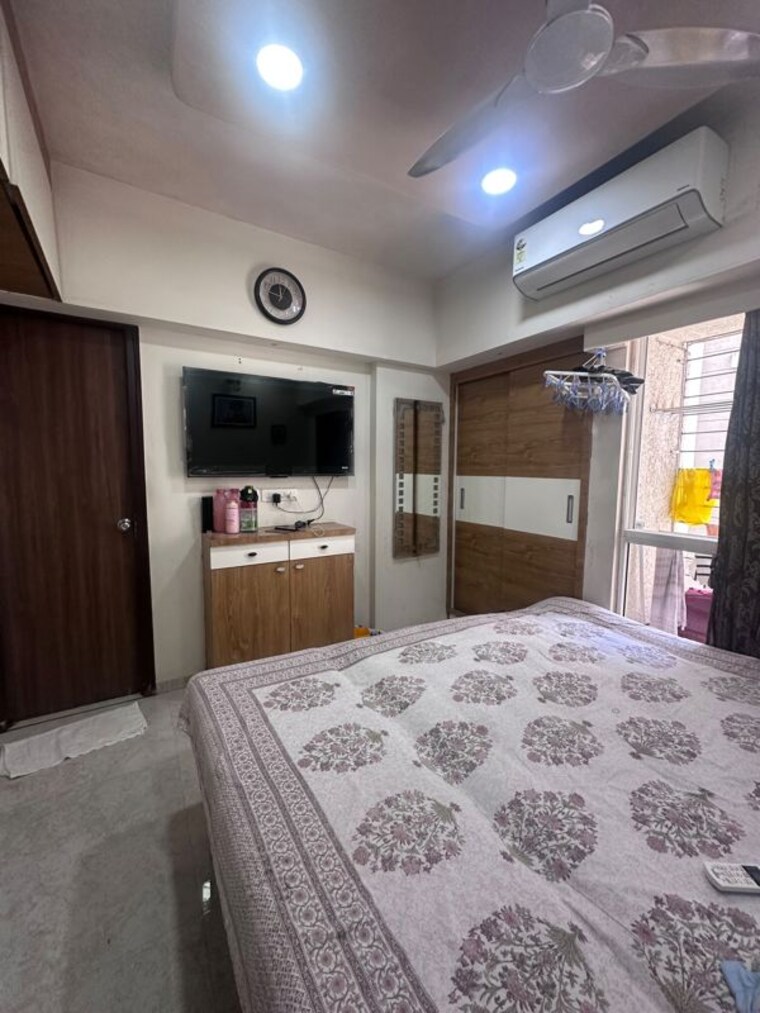 Bedroom, lodha-amara 1 Bedroom 470 Sq.Ft. Apartment In Kolshet Road Thane 10482893