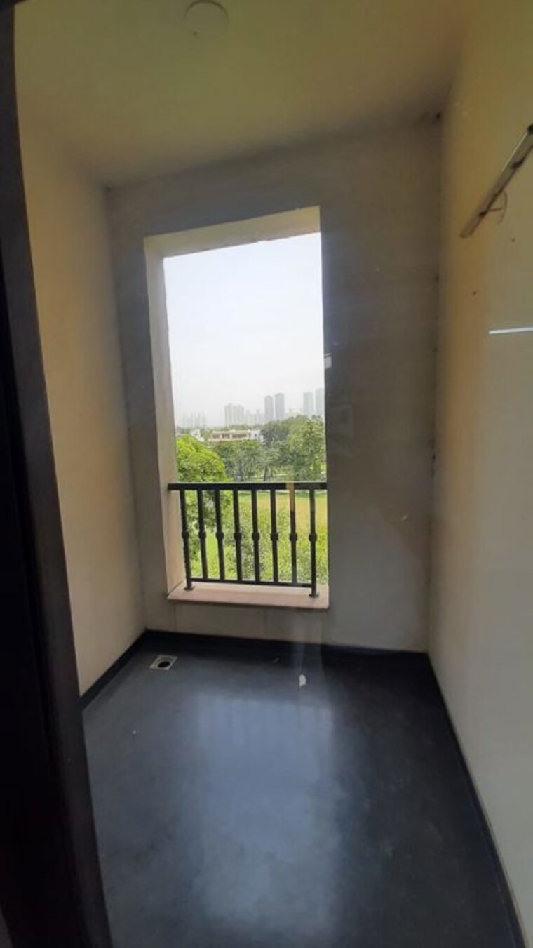 Room, jaypee-greens-the-castille-ii 3 Bedroom 2200 Sq.Ft. Apartment In Jaypee Greens Greater Noida 10482936