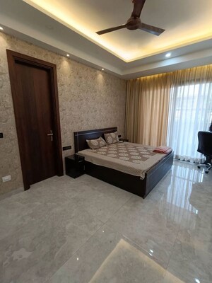 Living Room in 3 BHK Apartment at Saket – for Rent