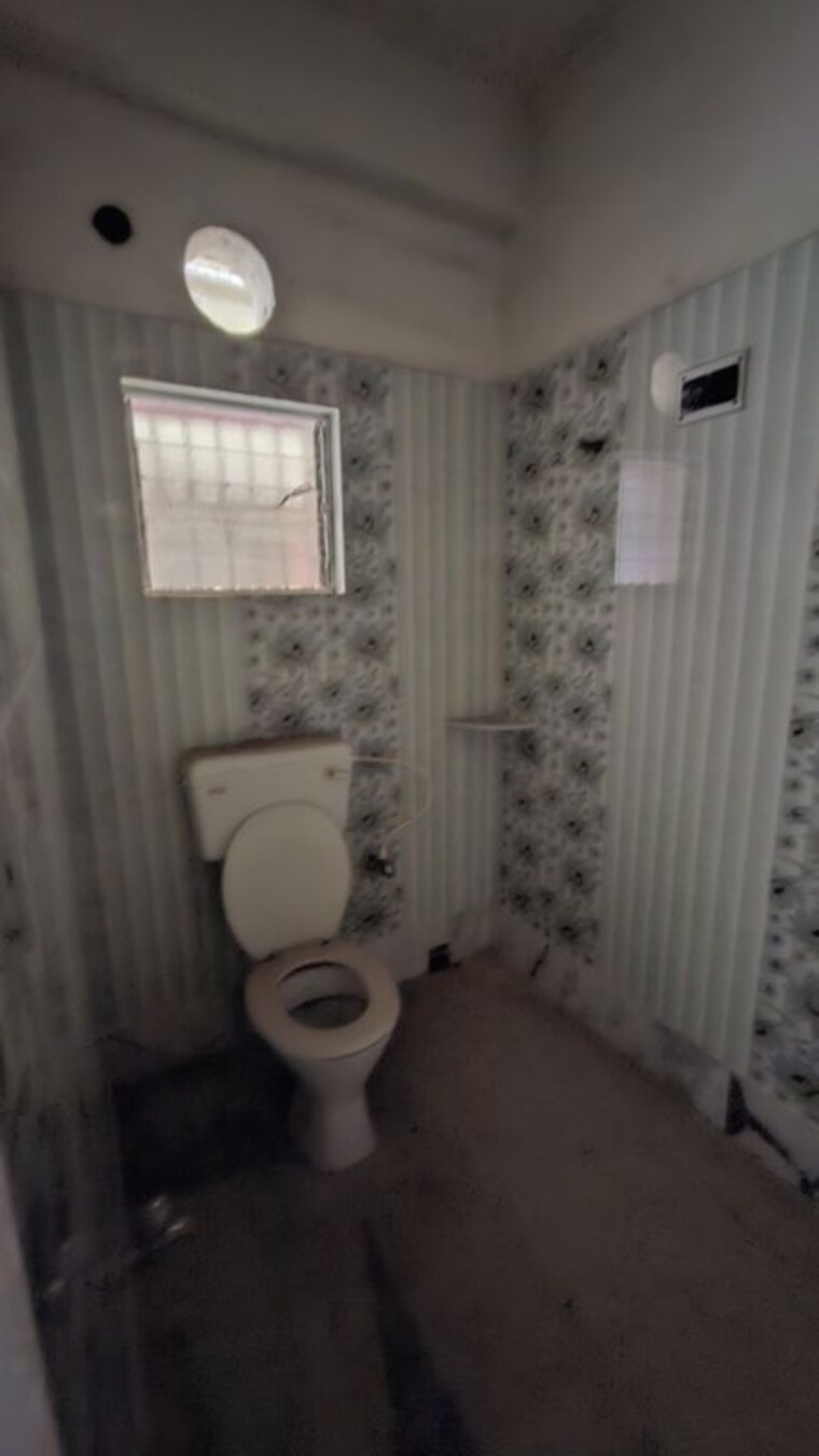 Bathroom, sodepur  1065 Sq.Ft. Apartment In Sodepur Kolkata 10482946