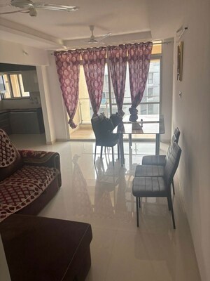 2 BHK Apartment For Rent in Florida Amenity Apartments, Mundhwa