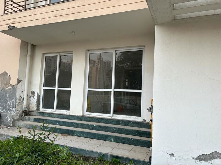 Exterior View, bptp-parkland-pride 3 Bedroom 180 Sq.Ft. Builder Floor In Sector 77 Faridabad 10482974