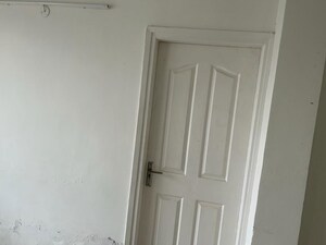 Staircase in 3 BHK Builder Floor at BPTP Parkland Pride, Sector 77 – for Rent