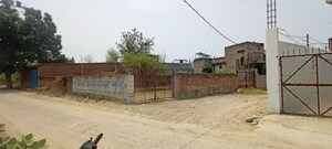  Industrial Plot For Rent in Para