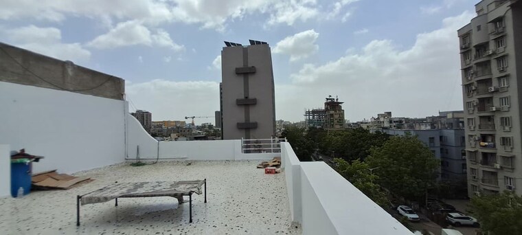 Exterior View, satellite 2 Bedroom 1650 Sq.Ft. Apartment In Satellite Ahmedabad 10482932