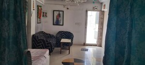 Team Area in 2 BHK Apartment at Satellite – for Rent