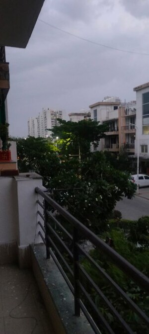 Balcony in 3 BHK Builder Floor at BPTP Parkland Pride, Sector 77 – for Rent