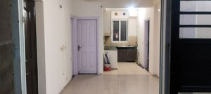 Building Lobby in 3 BHK Builder Floor at BPTP Parkland Pride, Sector 77 – for Rent