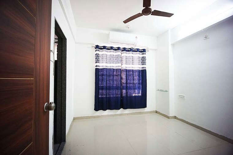 Bedroom, lambha gam 2 Bedroom 125 Sq.Yd. Apartment In Lambha Gam Ahmedabad 10483002