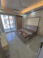 3 BHK 1600 Sq.Ft. Apartment in Saket