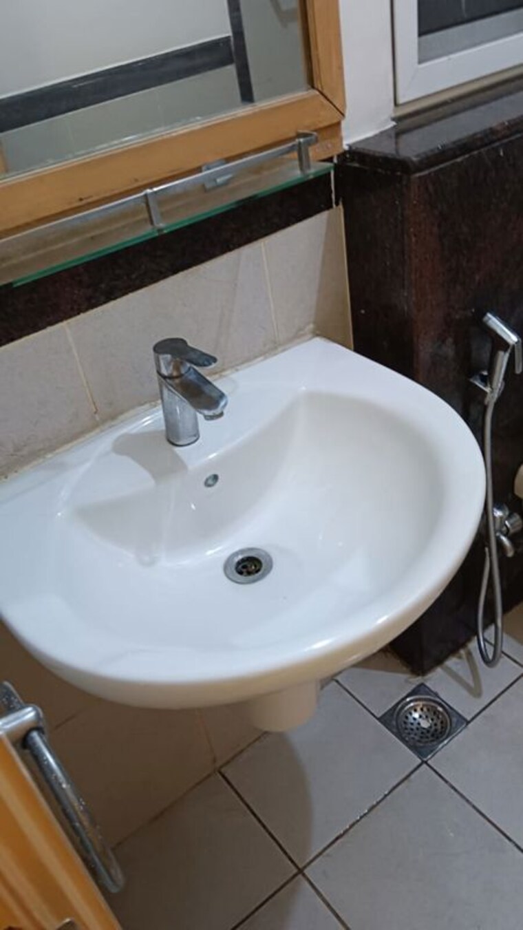 Bathroom, jaypee-spa-court 3 Bedroom 2155 Sq.Ft. Apartment In Jaypee Greens Greater Noida 10483013