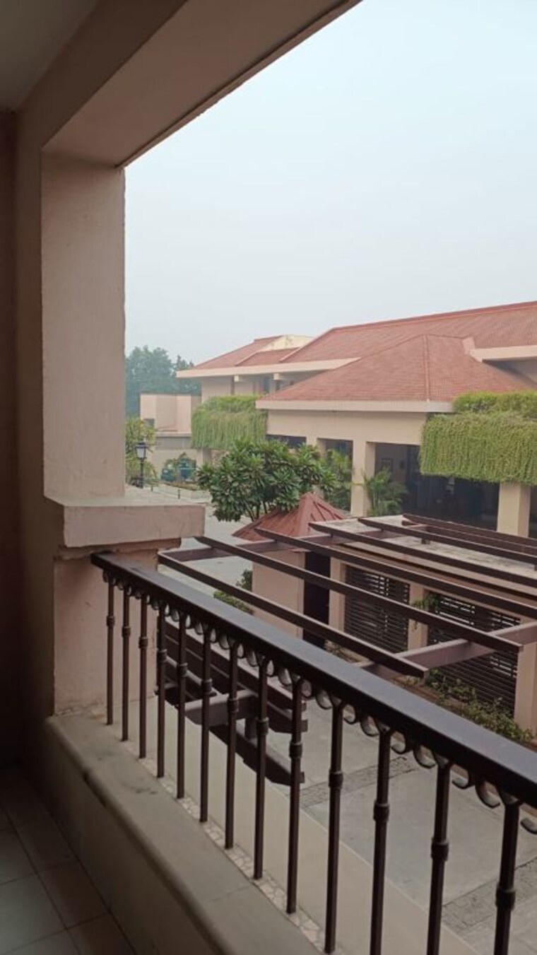 Balcony, jaypee-spa-court 3 Bedroom 2155 Sq.Ft. Apartment In Jaypee Greens Greater Noida 10483013