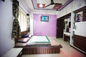 Bedroom in 2 BHK Apartment at Ellisbridge – for Sale
