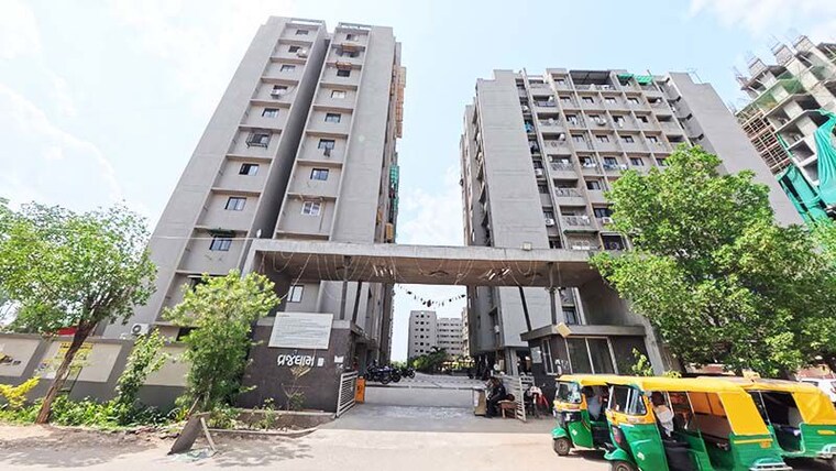 Exterior View, sarkhej 2 Bedroom 107 Sq.Yd. Apartment In Sarkhej Ahmedabad 10483041