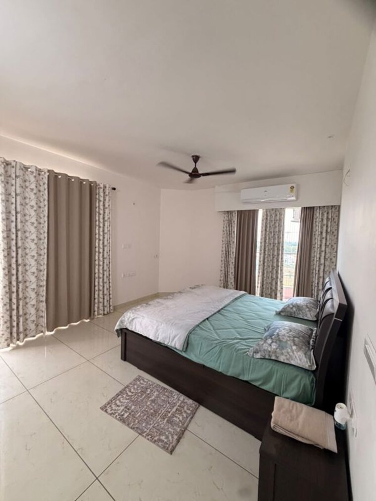 Bedroom, rishita-mulberry-heights 3.5 Bedroom 1900 Sq.Ft. Apartment In Sushant Golf City Lucknow 10483083