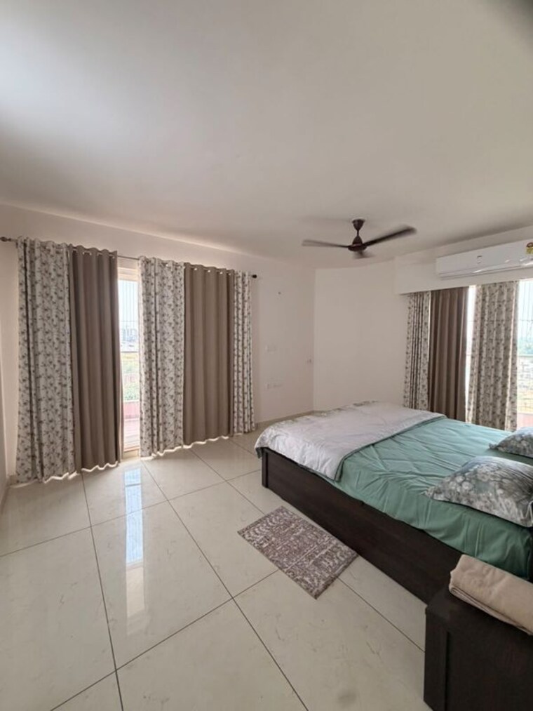 Bedroom, rishita-mulberry-heights 3.5 Bedroom 1900 Sq.Ft. Apartment In Sushant Golf City Lucknow 10483083