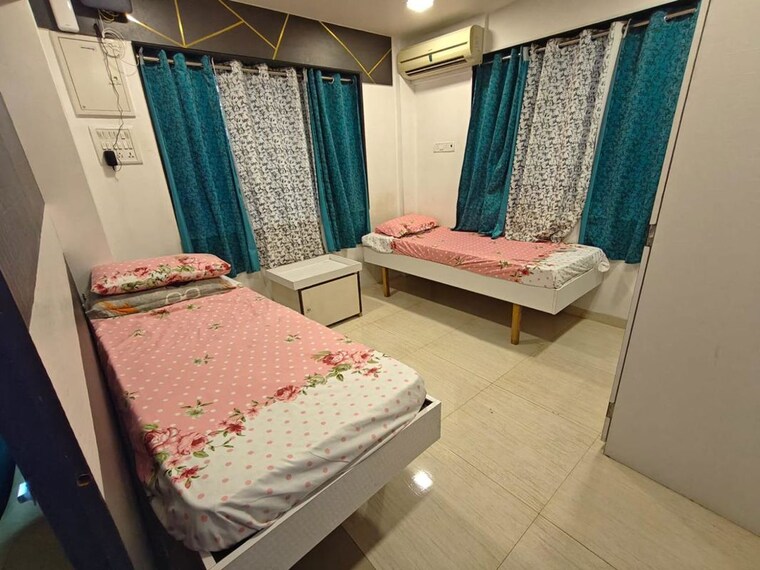 Bedroom, blue-gardenia Studio 350 Sq.Ft. Apartment In Peddar Road Mumbai 10483098