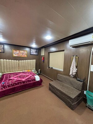 Bedroom in 2 BHK Builder Floor at Ludhiana City Centre – for Rent