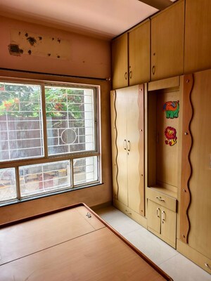 Master Bedroom in 2 BHK Apartment at G K Daffodils Housing Society, Pimple Saudagar – for Rent