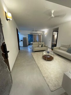 2 BHK Apartment For Rent in Axis The Palm