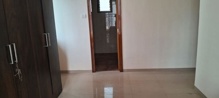 Room, triumph-omkareshwar-chs 1.5 Bedroom 445 Sq.Ft. Apartment In Borivali East Mumbai 10483204