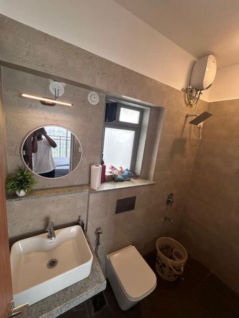 Bathroom, dynamix-avanya 2 Bedroom 850 Sq.Ft. Apartment In Dahisar East Mumbai 10483218