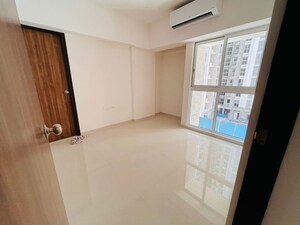 Master Bedroom in 1 BHK Apartment at Lodha Amara, Kolshet Road – for Rent