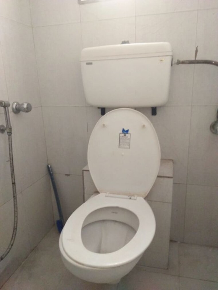 Bathroom, vihang-hills 2 Bedroom 650 Sq.Ft. Apartment In Ghodbunder Road Thane 10483222