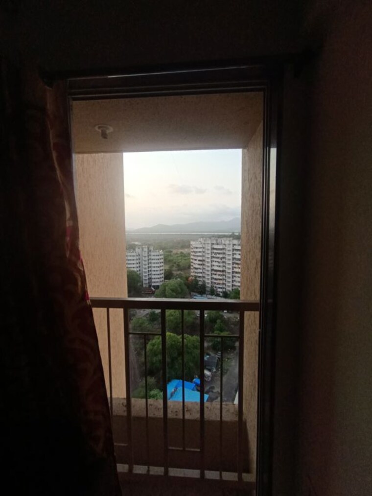 Room, metropolis-bayside 1 Bedroom 410 Sq.Ft. Apartment In Kasarvadavali Thane 10483231