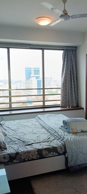 2.5 BHK Apartment For Sale in Oberoi Realty Springs, Andheri West